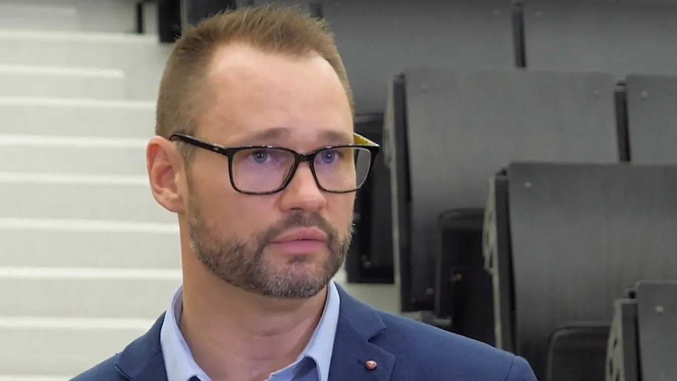 Jakab Ferenc: A delta variáns hozza a negyedik hullámot, ez már borítékolható