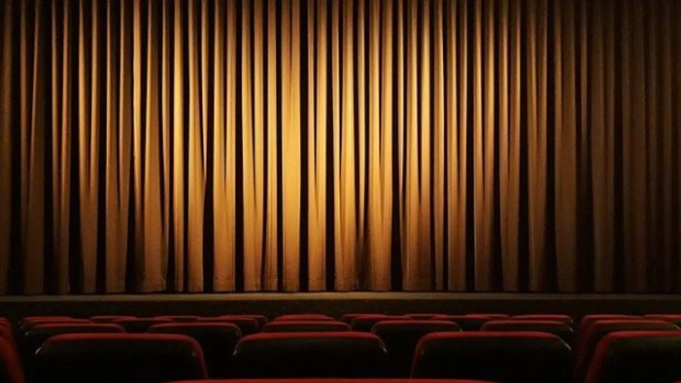 Ingyenes szerelem Újpesten: Maszk sem kell hozzá