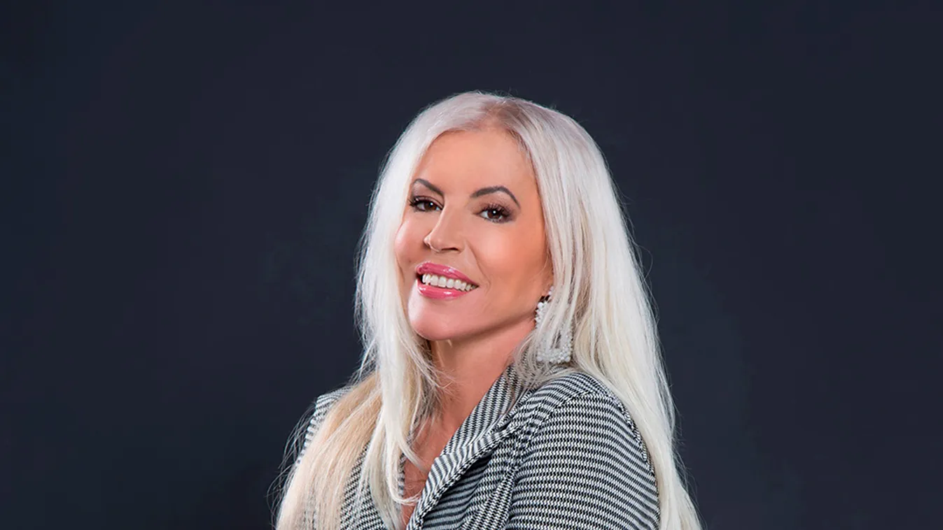 A pornót nem, de az óvszerhasználatot letiltja az internet: Hevesi Kriszta felvilágosítja a fiatalokat