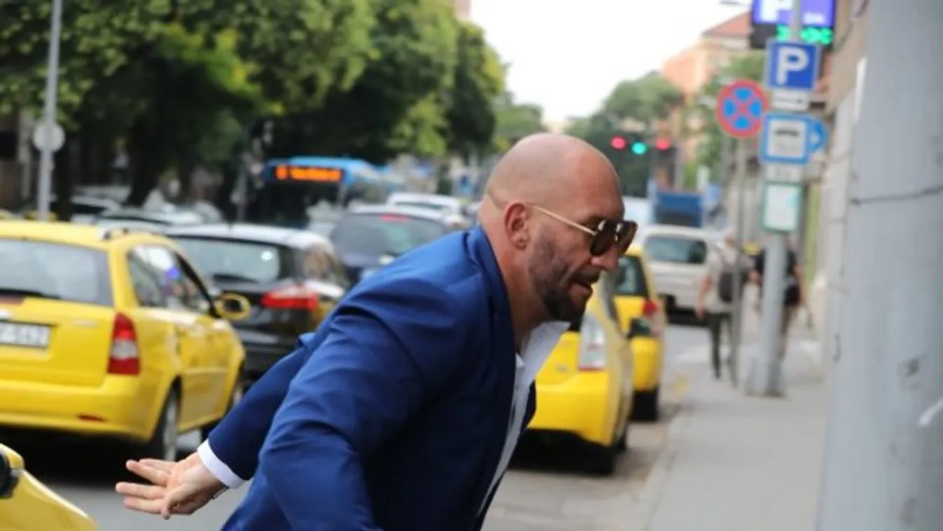 Berki Krisztián ma reggel a bíróság előtt állt edzésbe