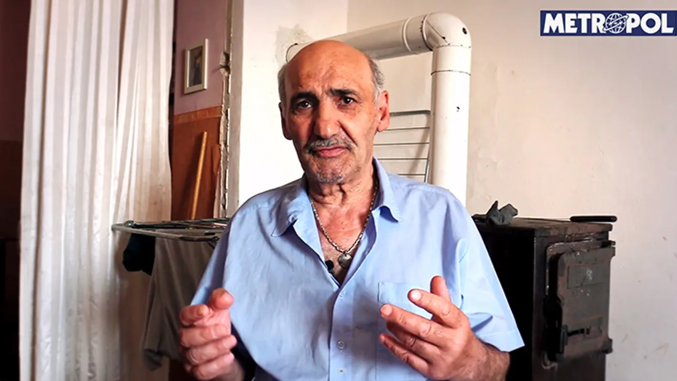 „Le vagyok robbanva” - életveszélyes házban él Béla bácsi, mégsem segítenek rajta