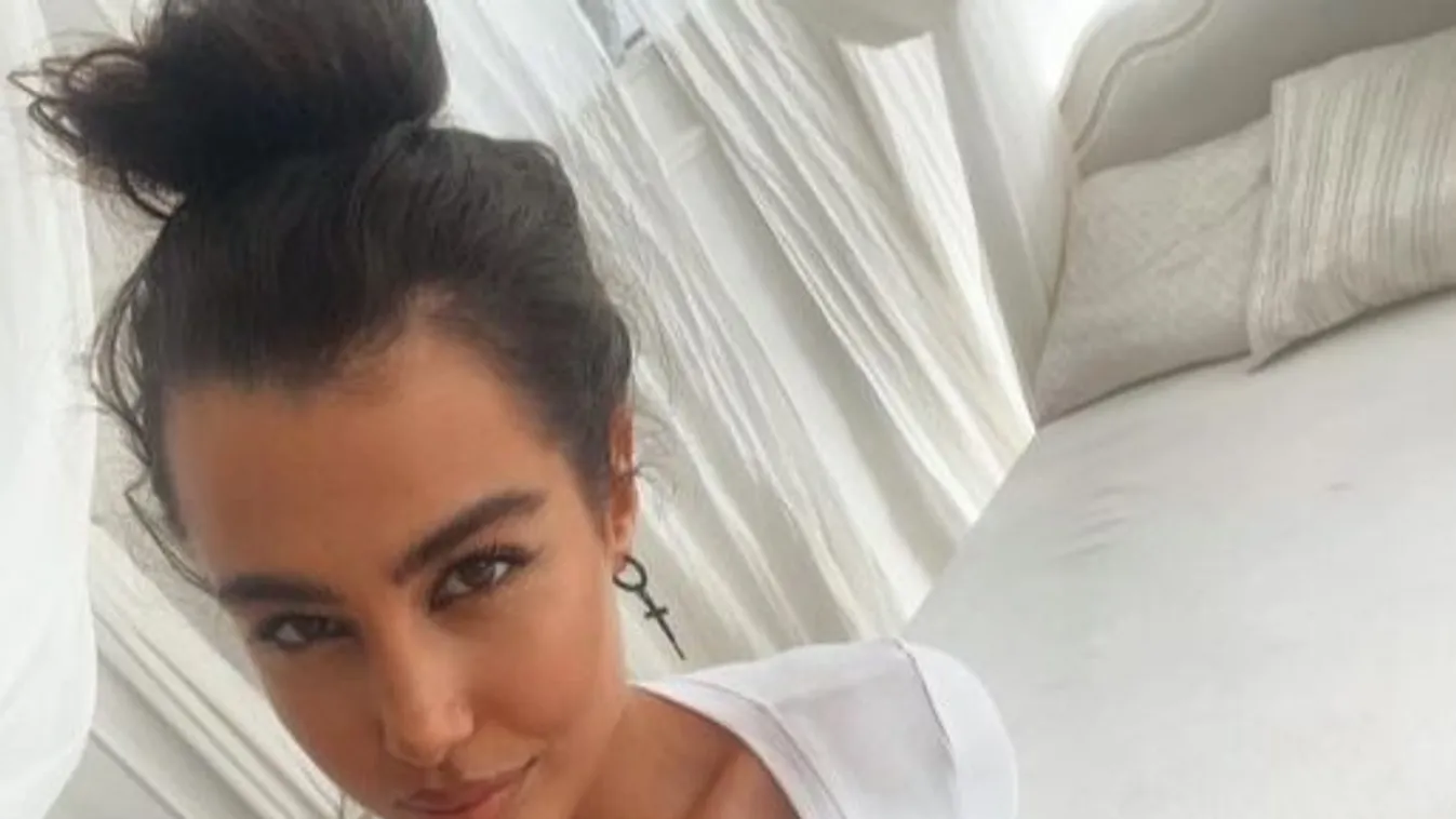 "Beszóltál, b*szd meg?" -Tóth Andi durván nekiment a kommentelőknek