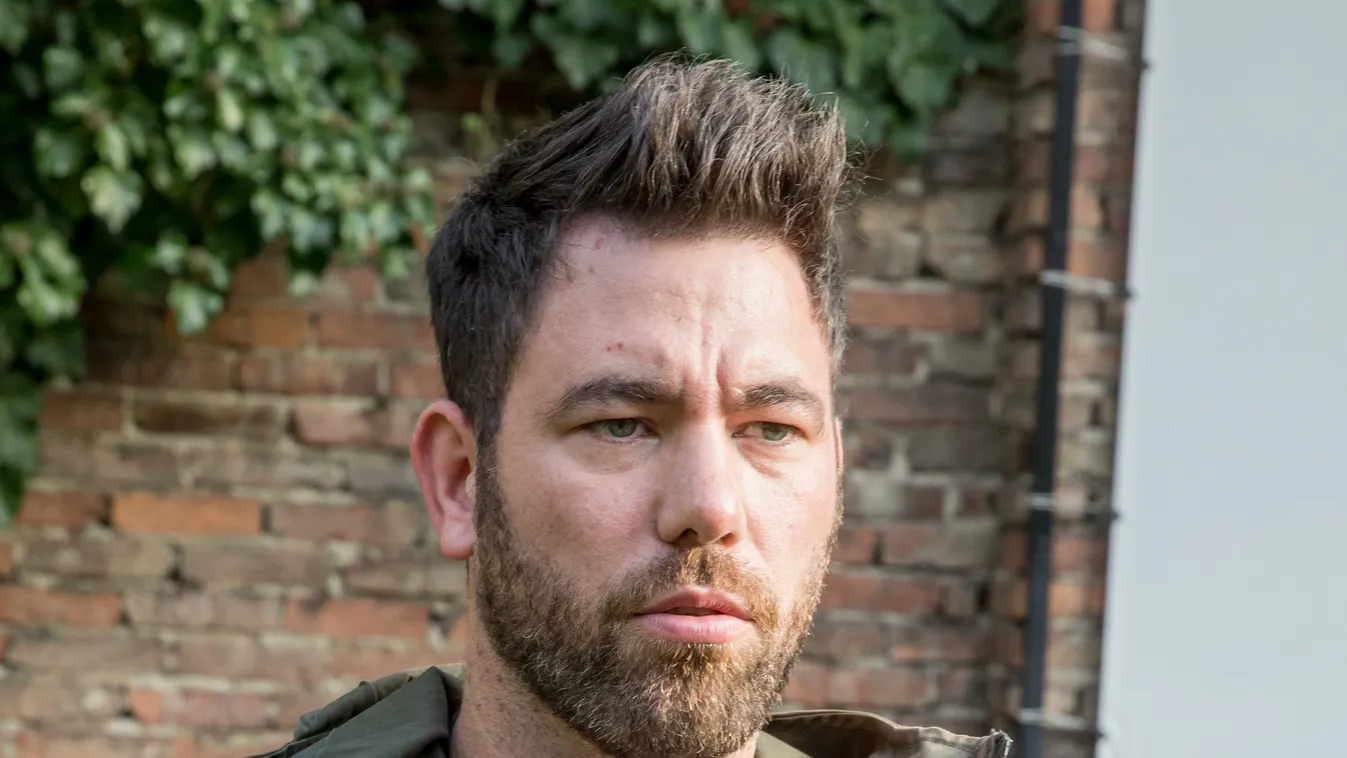 Különleges „kutyával” kapták le Krausz Gábort. Tóth Gabi nem segített