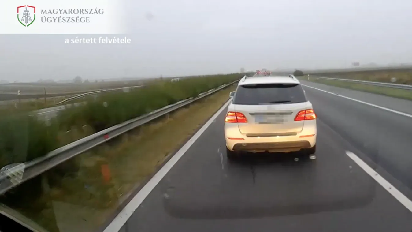 Csoda, hogy nem lett tragédia: az autópályán büntetőfékezett a kecskeméti nő – Videó