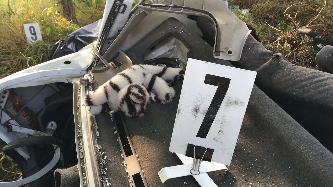 Megrázó fotók: brutális balesetben ketten meghaltak Somogyban