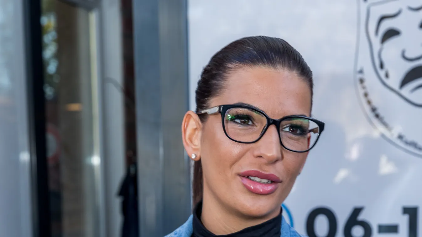 Váratlan kijelentést tett Curtis exe, komoly dologra készül