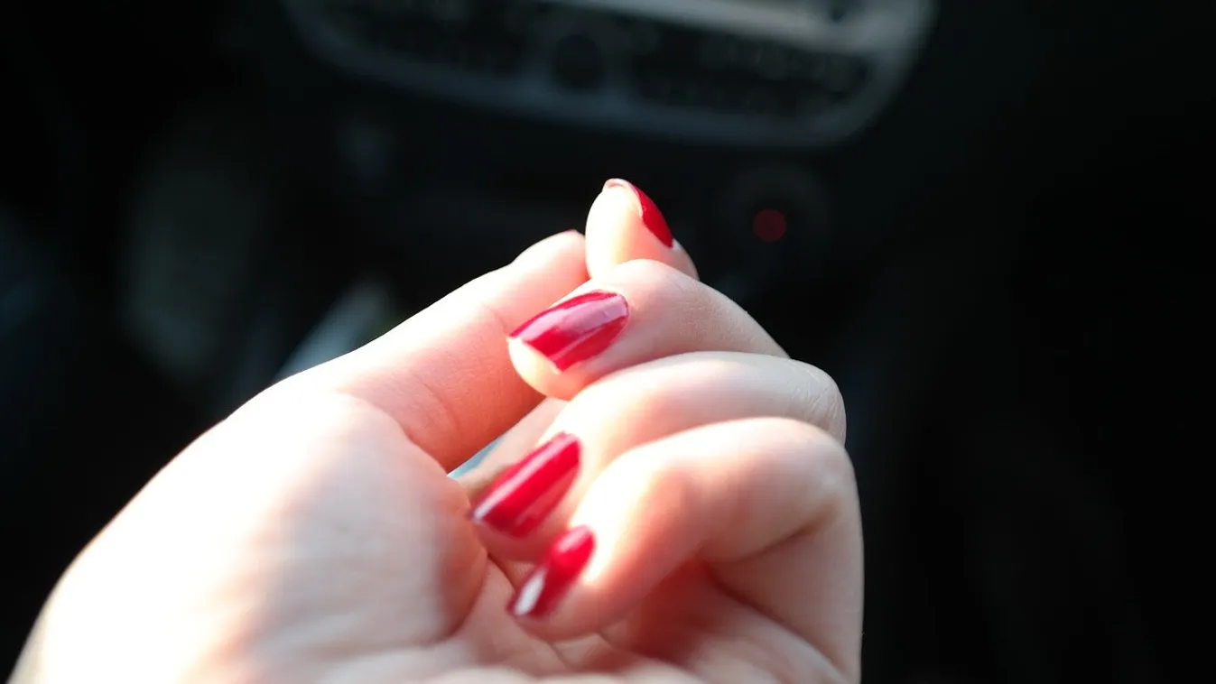 Ebből a jelből vette észre az ápolónő, hogy rákos a háromgyerekes édesanya