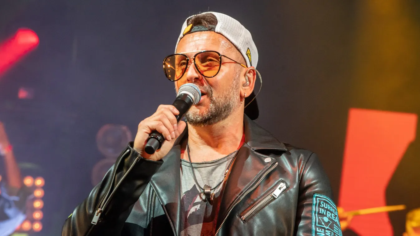 "Nem vállaljuk a felelősséget" - Bizarr legénybúcsút tartott Majka - Fotó