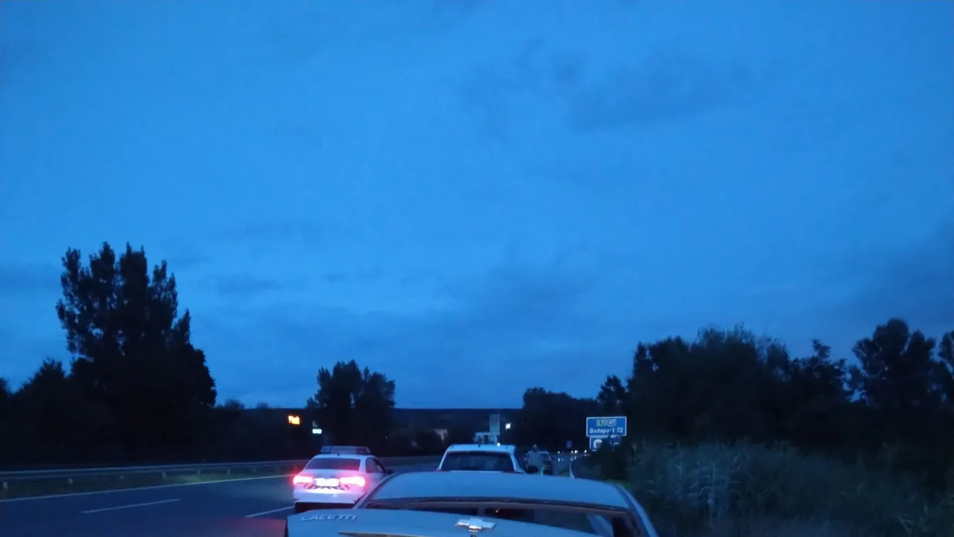 „Nem halljuk többé Petra önfeledt nevetését” - az M7-esen halt szörnyet a 10 éves kislány