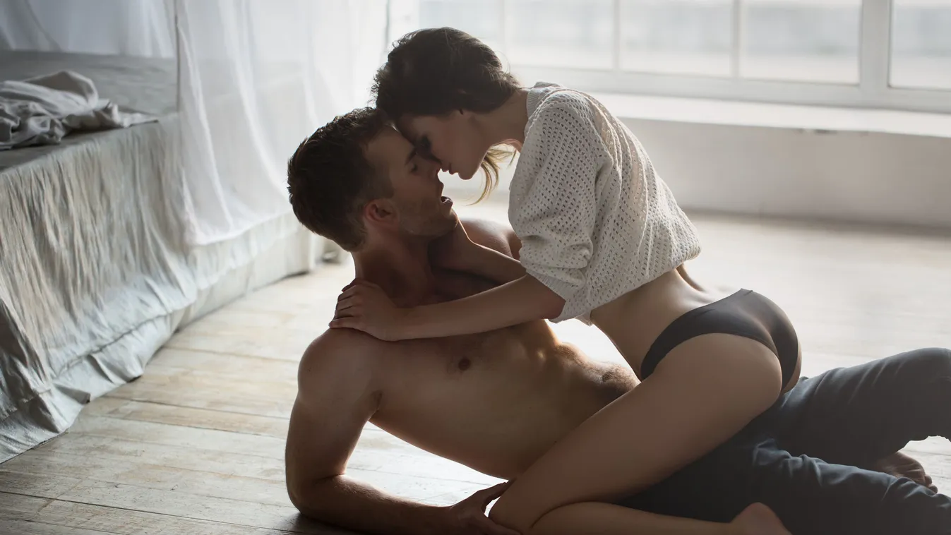 Amikor a férfit boldoggá teszi, hogy legyőzték: eszméletlen gyönyört ad az amazon-szexpóz