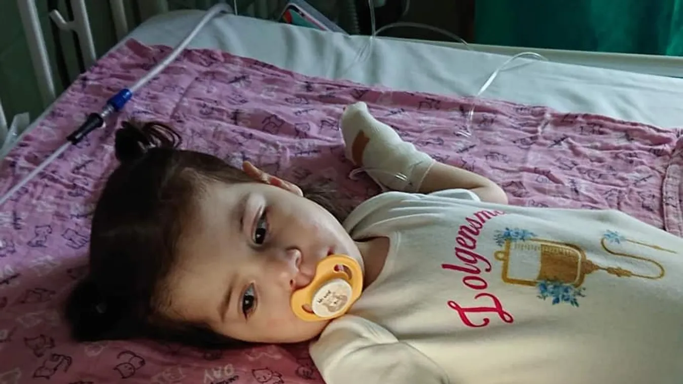 Újabb SMA-s kislány kapott reményt egy teljes életre a Bethesdában - fotók