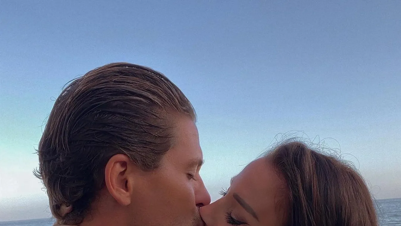 Ez aztán a hollywoodi rongyrázás! Exkluzív részletek Vajna Timi eljegyzéséről