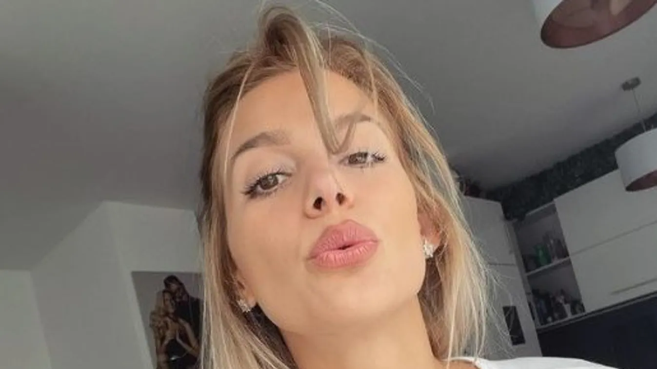 Csak úgy ragyog az álomszép menyasszonyi ruhában Weisz Fanni