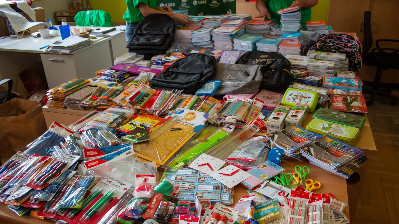 Szép pénzt spórolhatsz a sulikezdésen, ha jól vásárolsz: mutatjuk, mit, hol érdemes venni