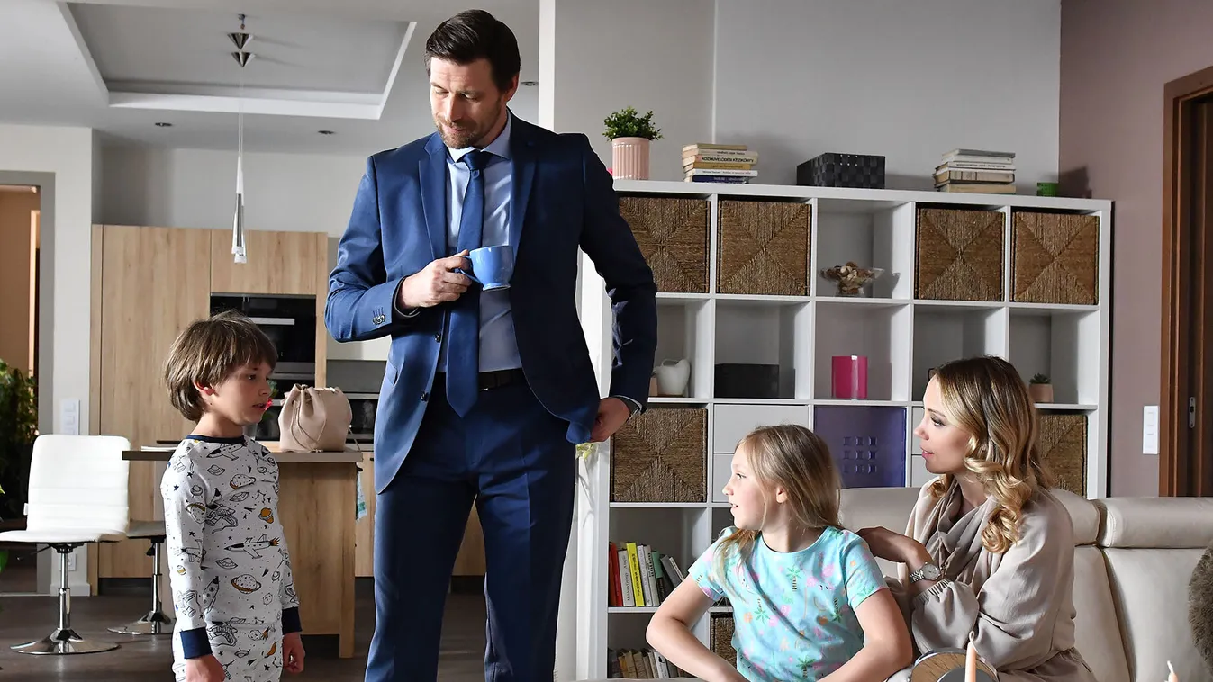 Lékai-Kiss Ramóna a Mintaapákban okoz izgalmakat