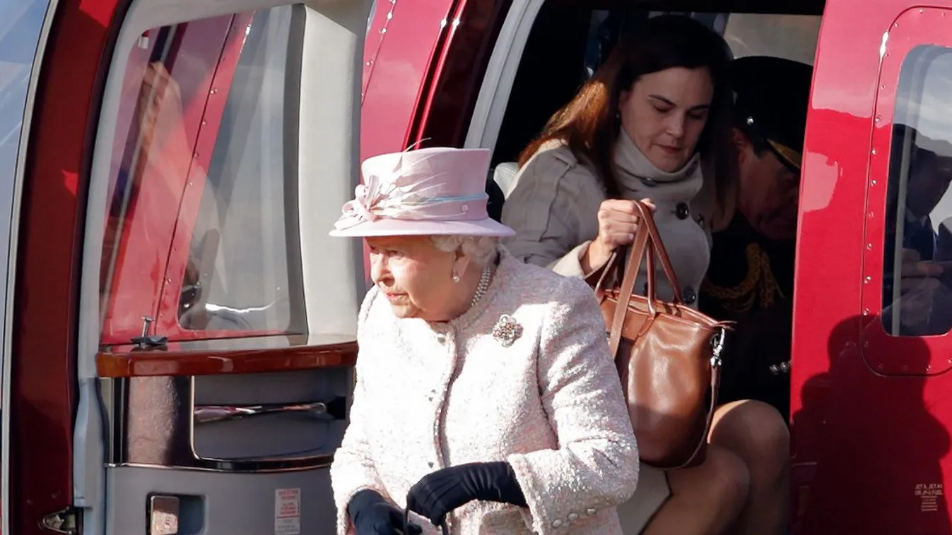 Kényszerleszállást hajtott végre II. Erzsébet királynő helikoptere