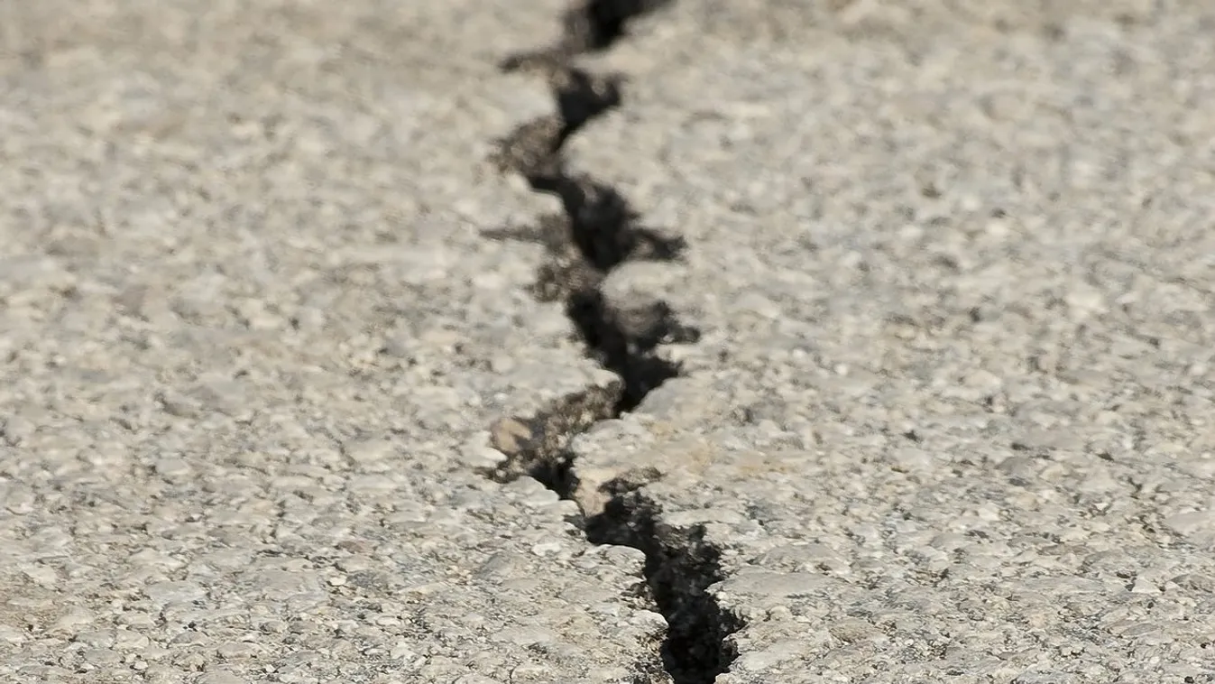 Felkavaró képek! Óriási földrengés rázta meg Haitit, rengeteg a halott