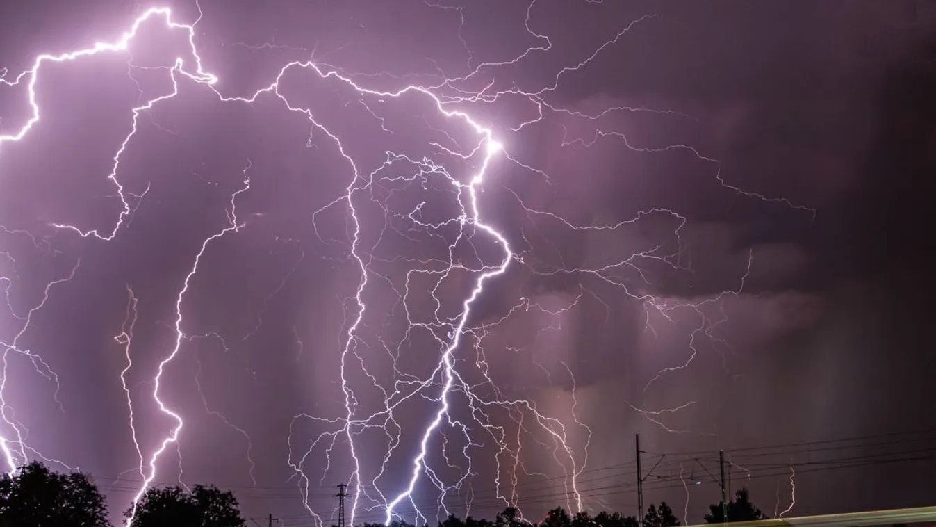 Tragédia a gyerektáborban! Villám csapott a hétéves kisfiúba