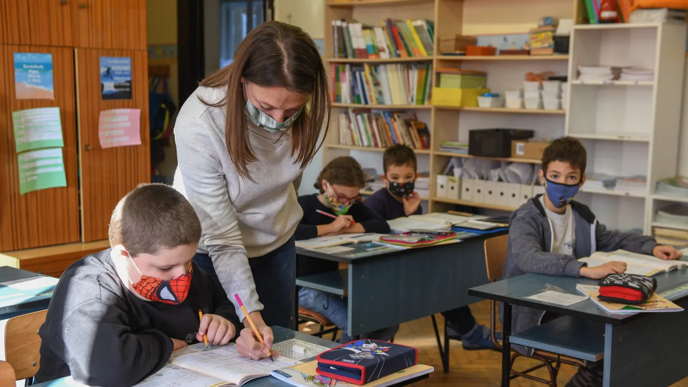 Rusvai reagál: Tényleg gyengítik a gyerekek immunrendszerét a járványügyi intézkedések?