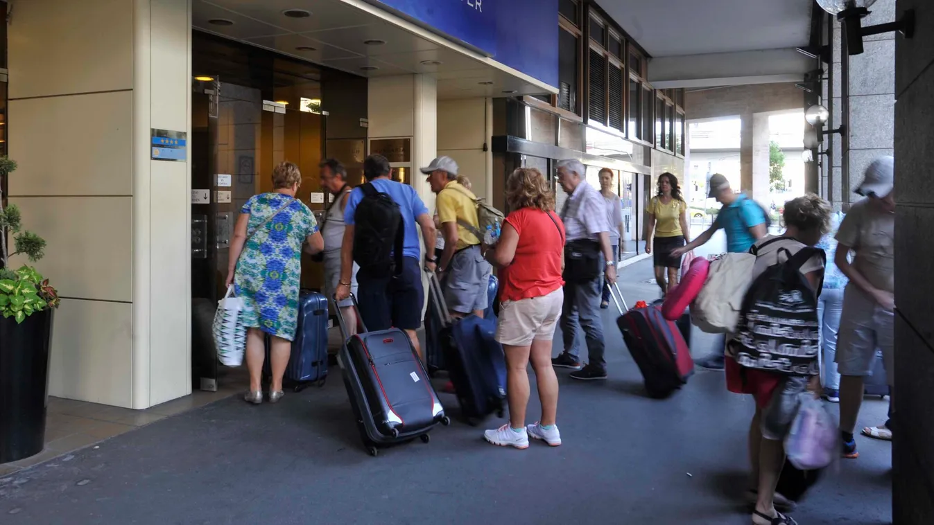 Megugrottak a foglalások: Budapestre ki lehet tenni a megtelt táblát