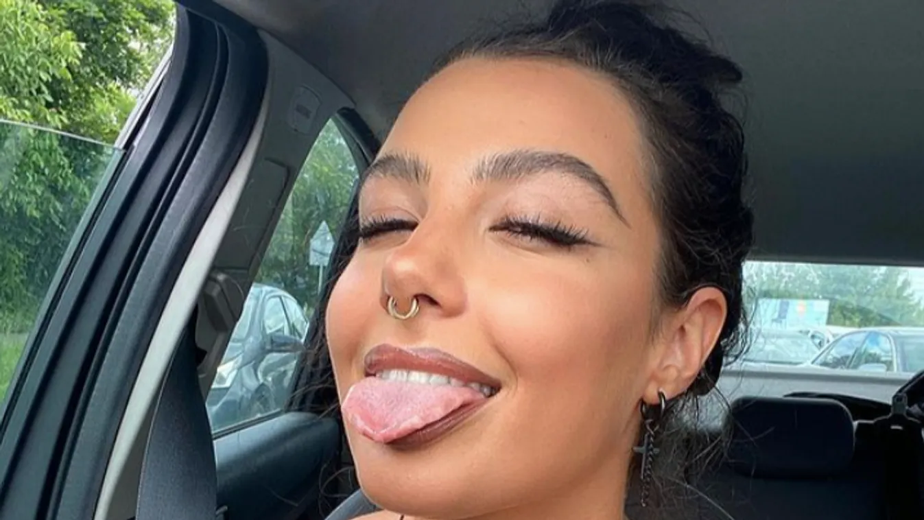 Intim, nagyon forró fotó szivárgott ki Tóth Andi új partneréről - Fotó