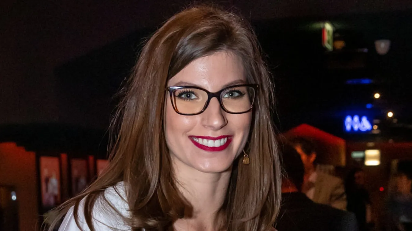 Ennyibe került Stohl Luca álomszép karikagyűrűje