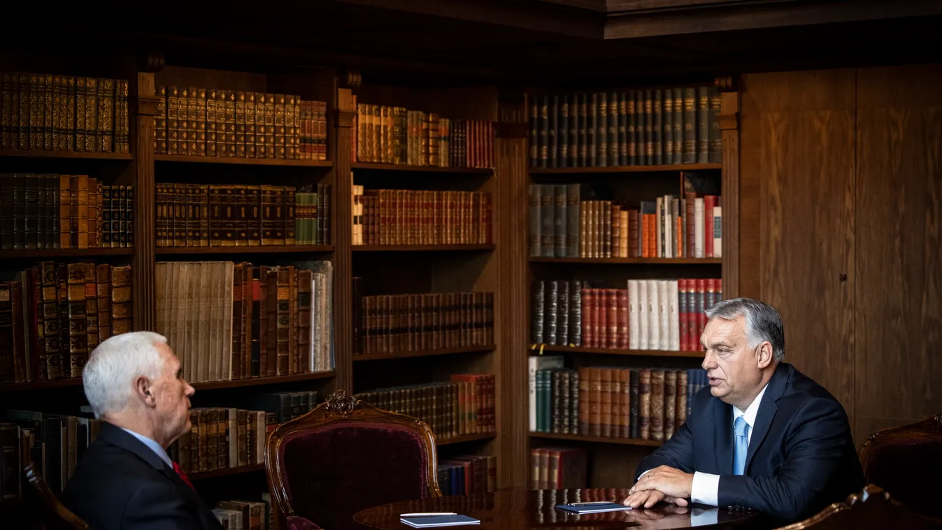 Amerikai alelnök látogatta meg Orbán Viktort