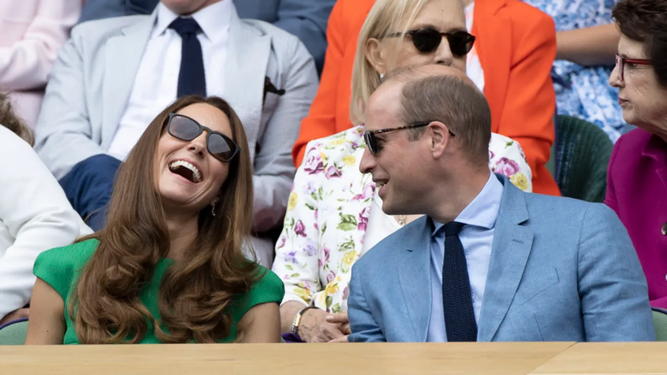 Sokkot kaptak az angol családok, amikor Vilmosék besétáltak - Fotó