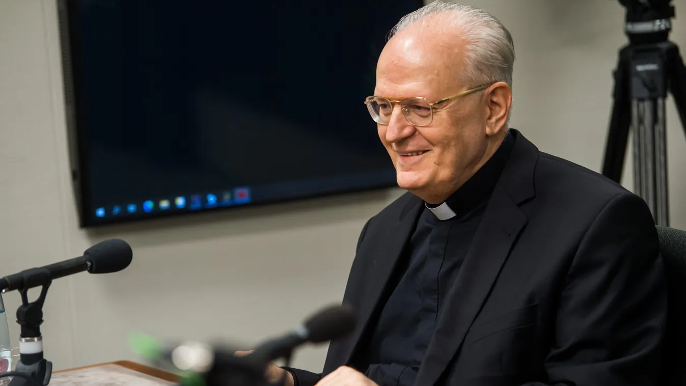 Erdő Péter: öt kontinens ezerkétszáz millió katolikusa figyel ránk