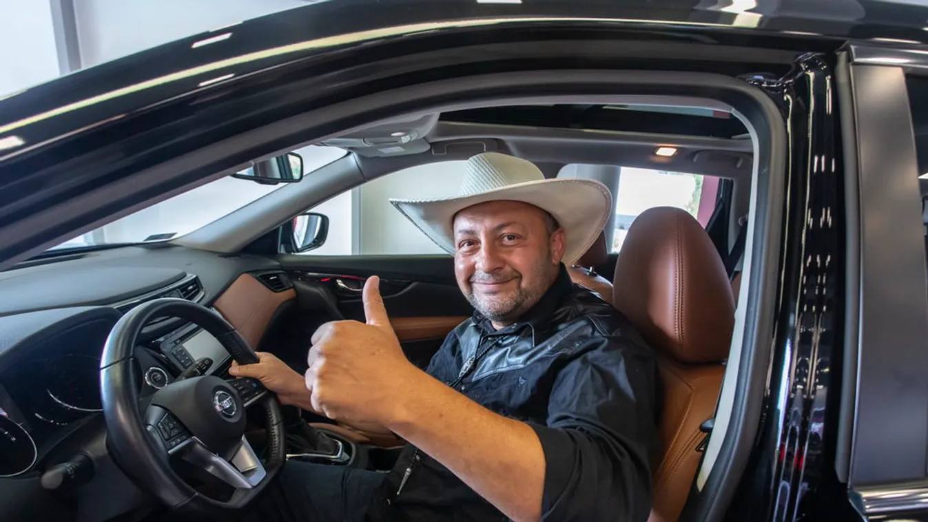 Gáspár Zsolti beindult: Az ország romatelepein kampányol