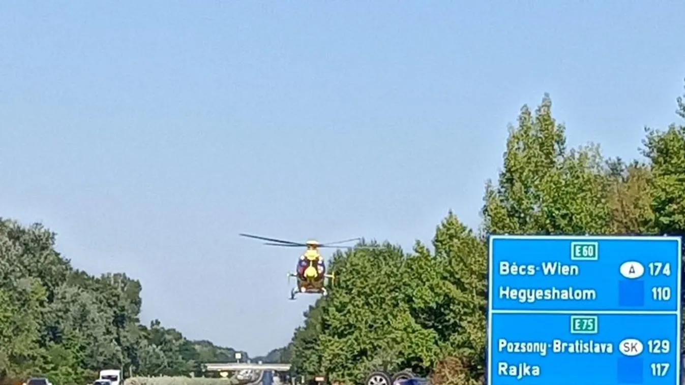 Baleset miatt lezárták az M1-es autópálya Győr felé vezető oldalát Tatabányánál