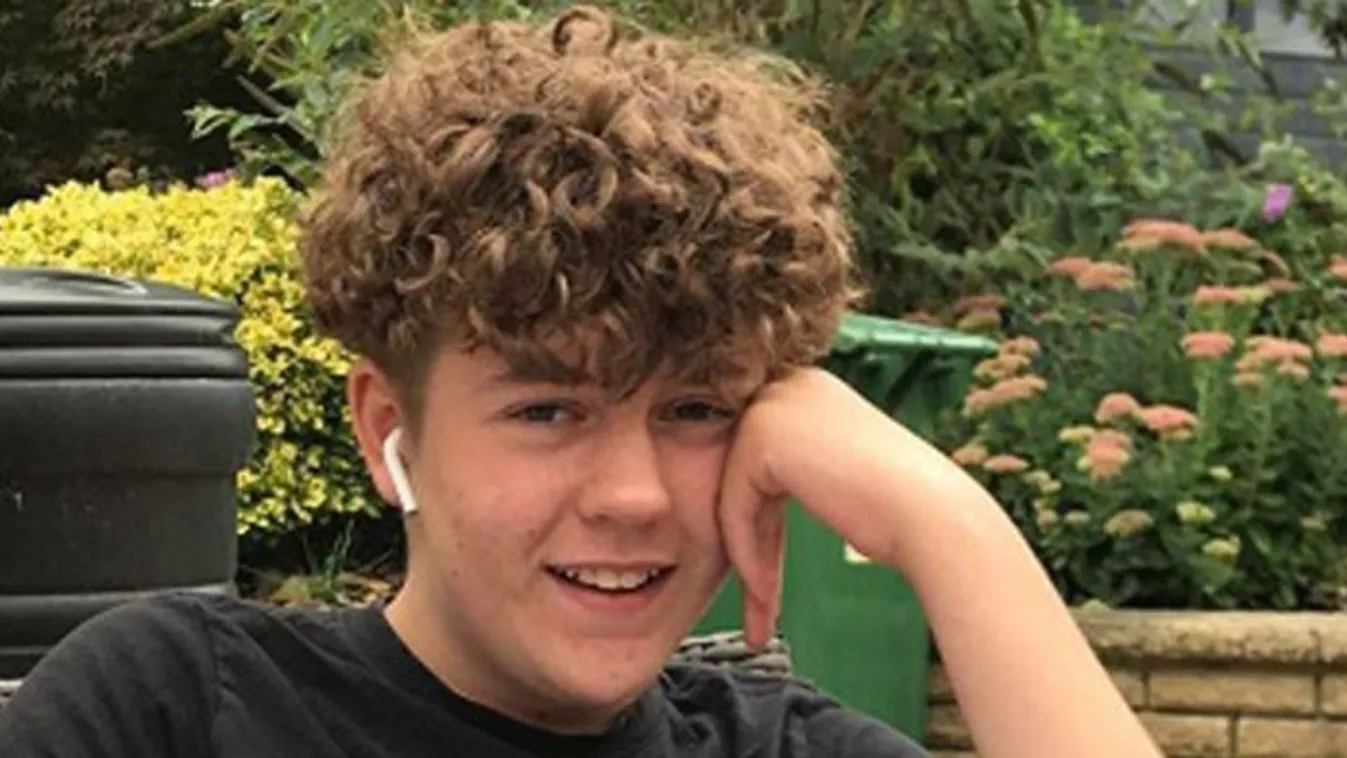 Elképzelhetetlen fájdalom: édesapja karjai között halt meg a 14 éves tinédzser