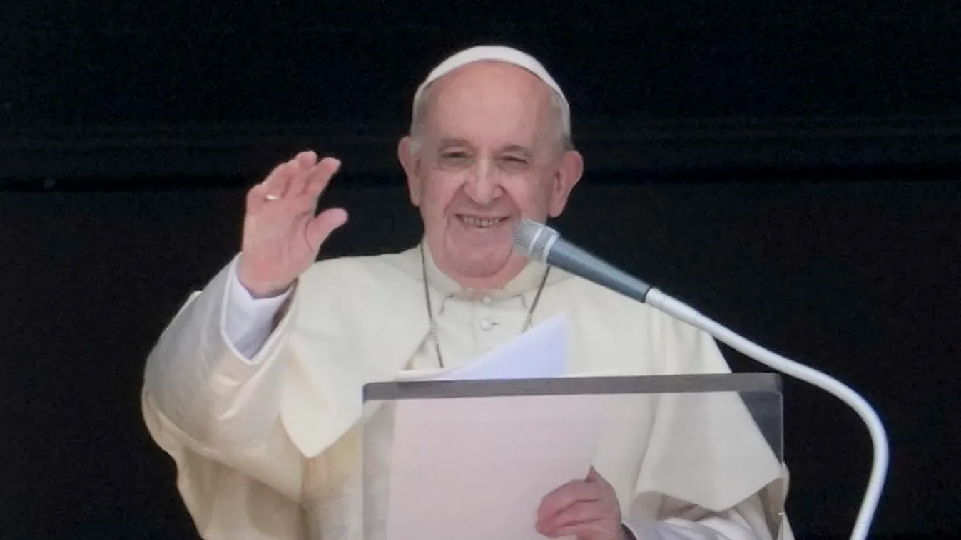 Kiderítettük: ezen a csatornán lehet élőadásban végignézni a pápai misét