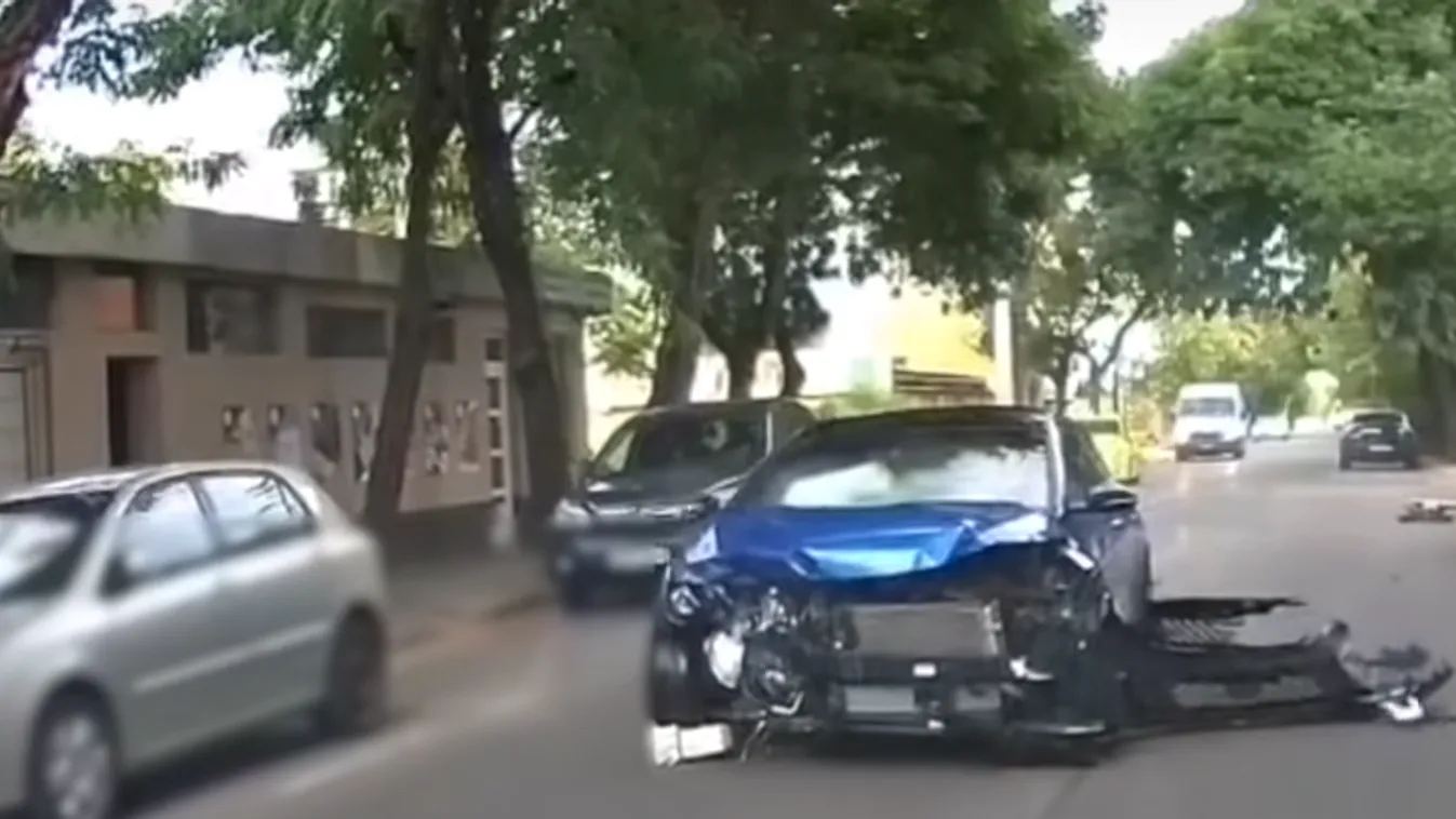Brutális karambol a XIII. kerületben – mindent rögzített a fedélzeti kamera