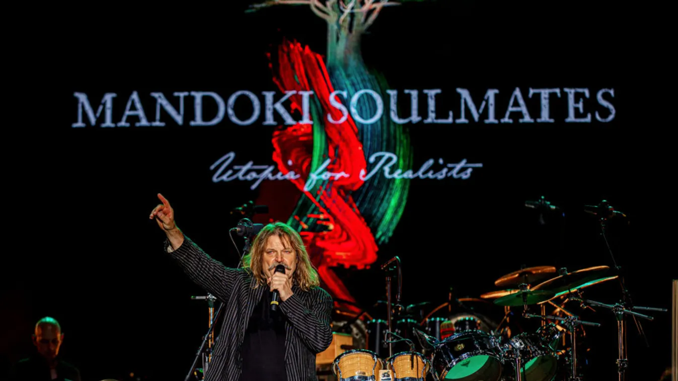 Egyedi albummal jelentkezik Leslie Mandoki