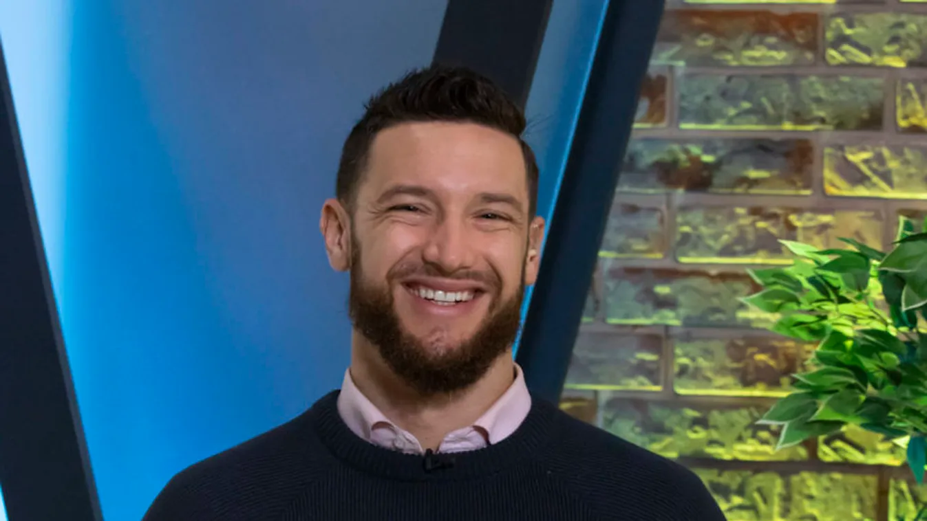 Shane Tusup nem adja fel Szabó Zsófi meghódítását