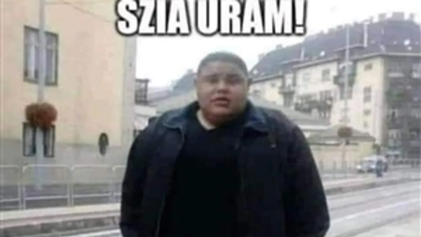 Sziauram, rendhagyó karácsonyi mézeskalács forma nem érdekel?!