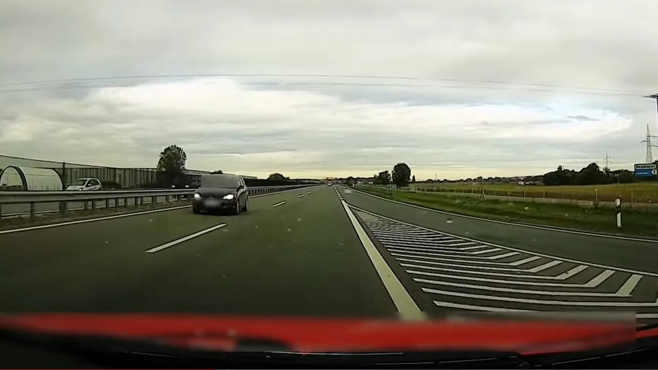 Sokkoló felvétel: forgalommal szemben hajtott egy Ford az M4-es autópályán