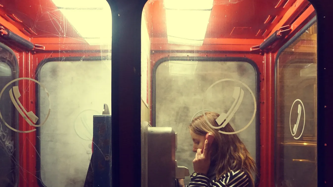 Ilyet még nem láttál - Ezt tették egy budapesti telefonfülkével