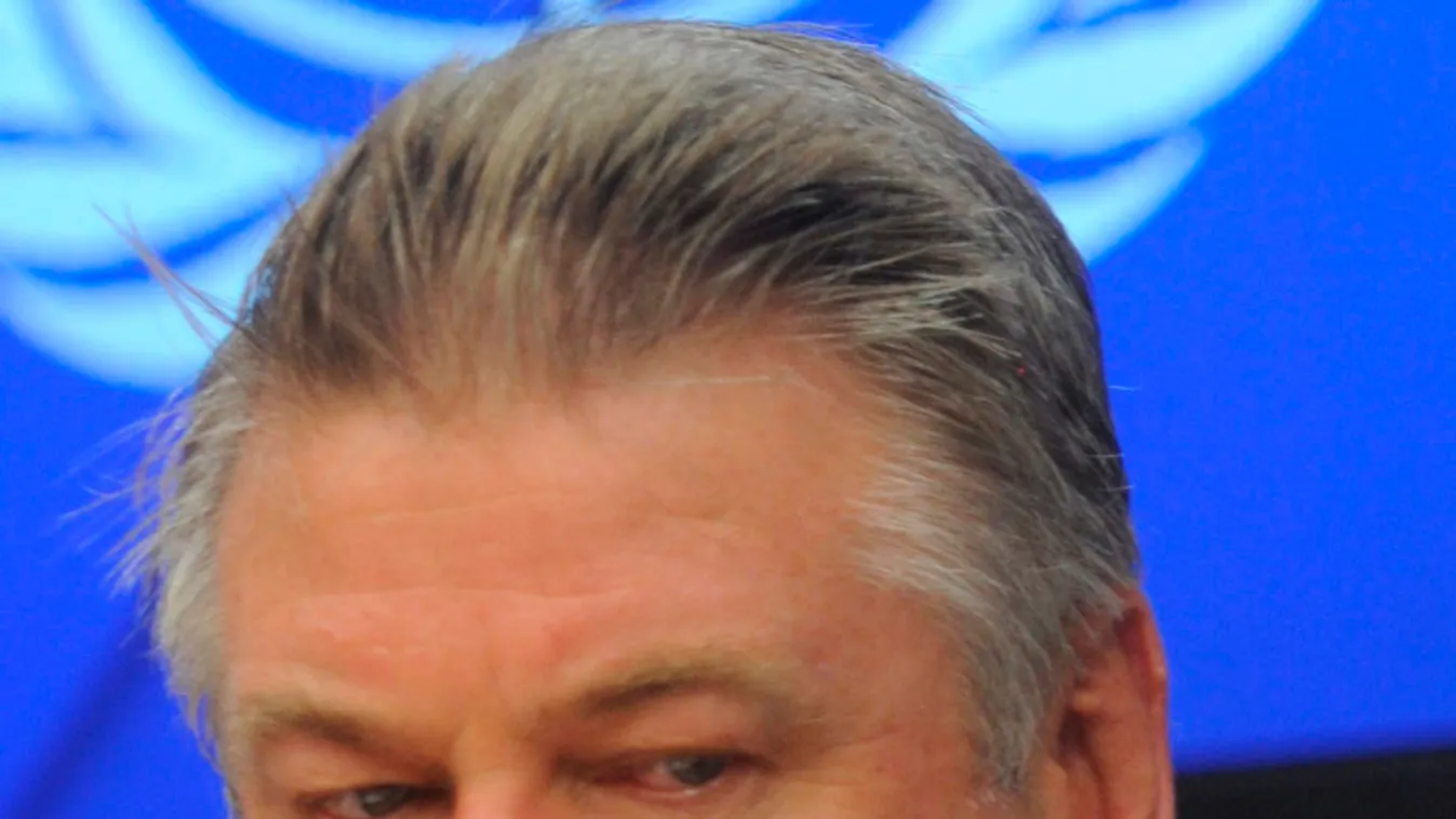 „Valaki ezért megfizet”: Válaszokat akar Alec Baldwin agyonlőtt áldozatának családja