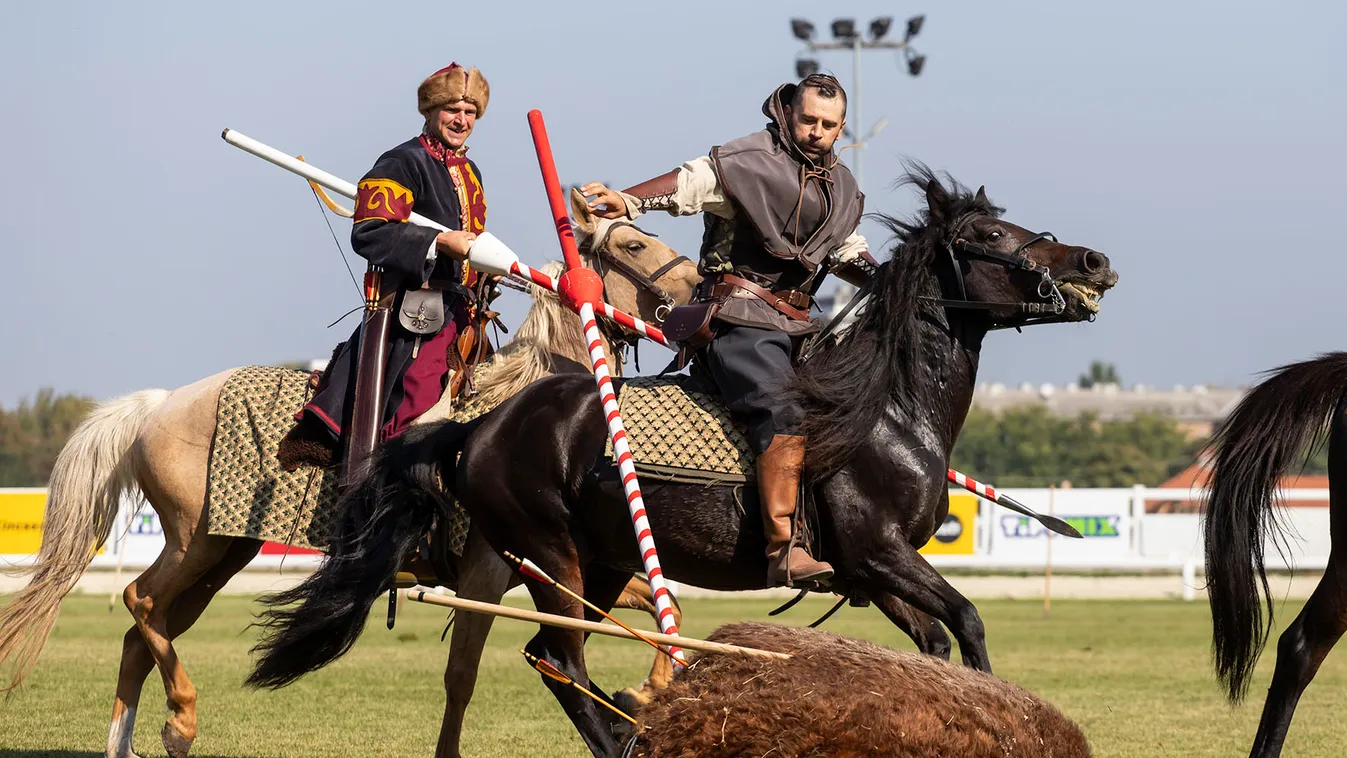 Vadászati világkiállítás: kulisszatitkokat árult el a lovas bemutató szakmai rendezője
