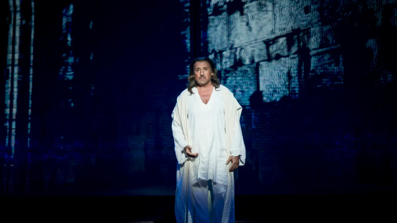 Sasvári Sándor: Jézus szerepét nem alakítom, hanem átélem