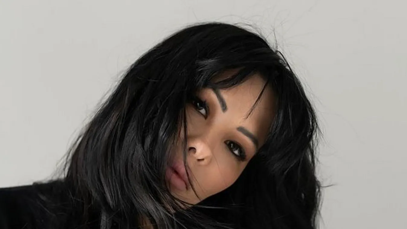 Szörnyű lelki terror: Durva fenyegetéseket kap ÉNB Alexa