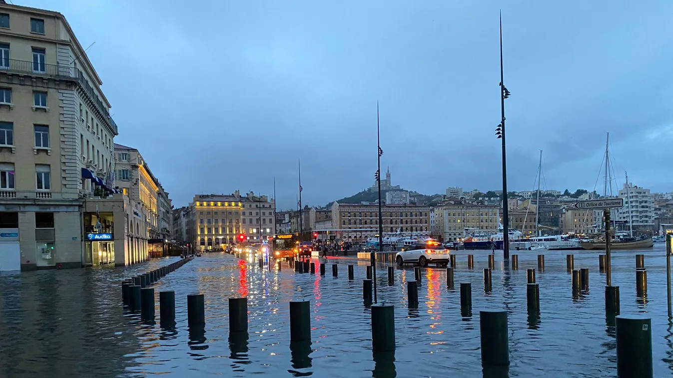 Hatalmas áradások Dél-Franciaországban, Marseille víz alá került
