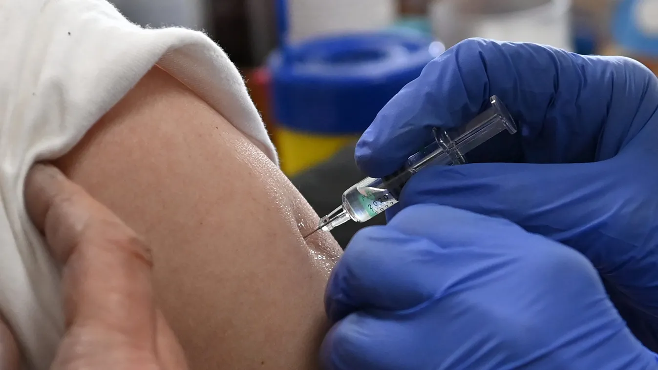 Egészségügyi okkal lehet mentesülni a munkahelyi kötelező védőoltás alól