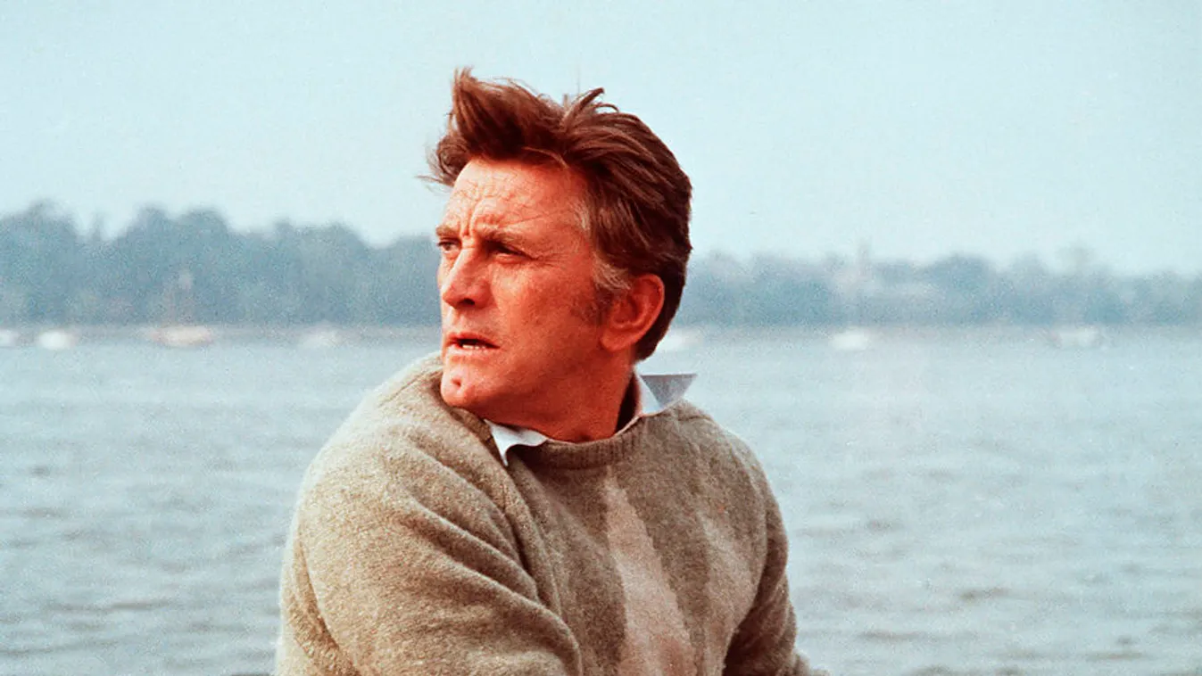 Igaz lehet? Kirk Douglas megronthatta tinédzser kolléganőjét