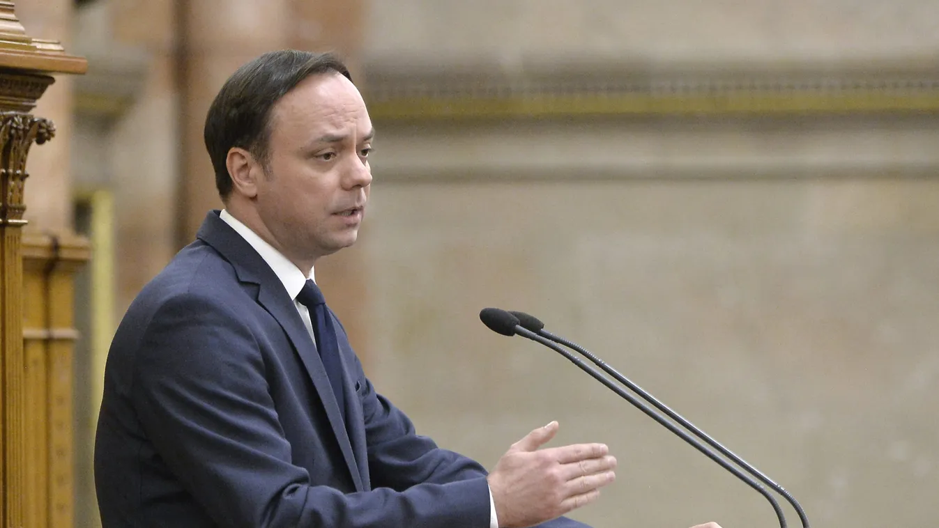 Nyitrai Zsolt: Ha a baloldal alakítana kormányt, a nyugdíjprémium is megszűnne