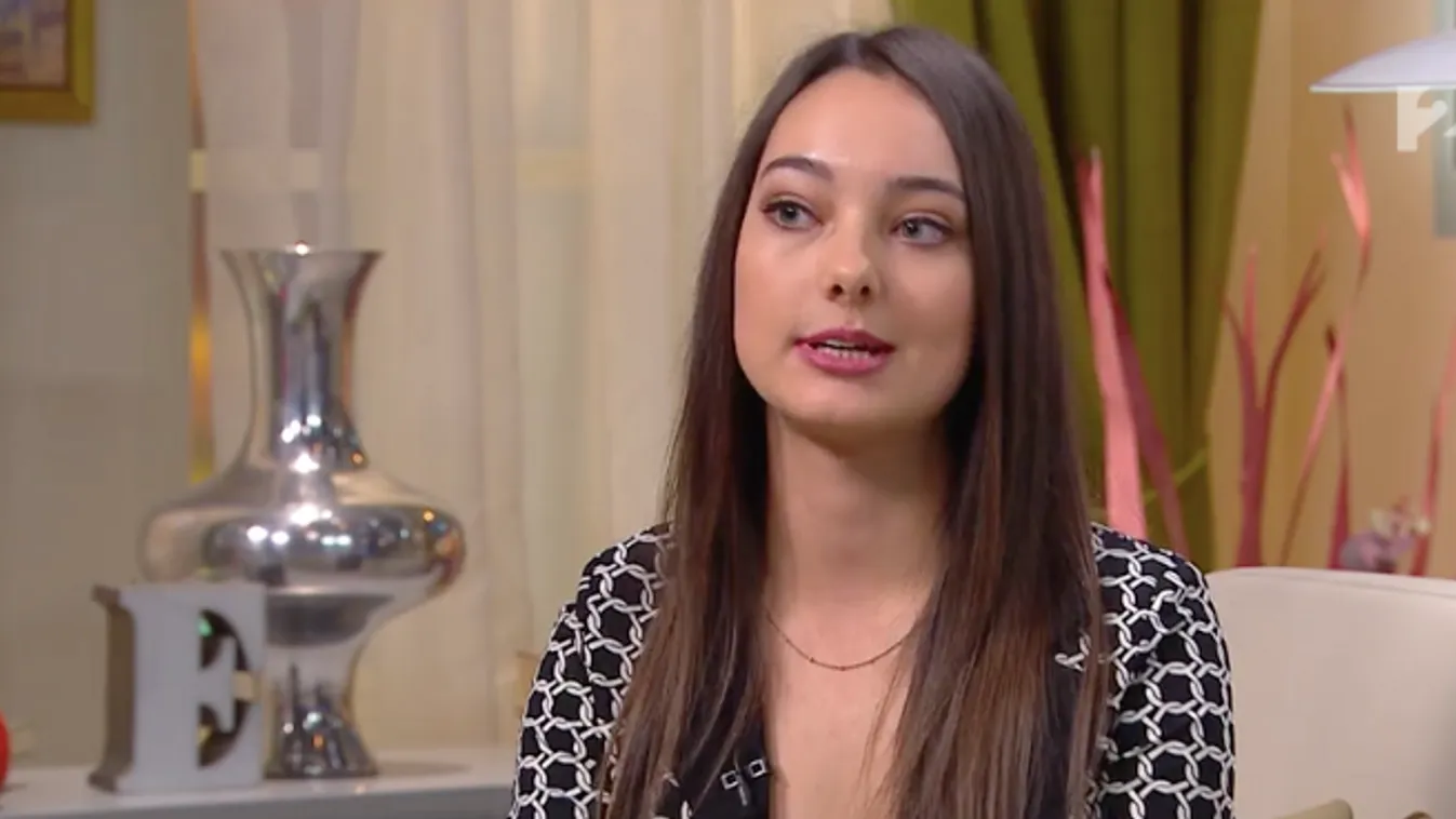 Kiszel Tünde lánya nem elégszik meg a modellkedéssel: zenei babérokra tör