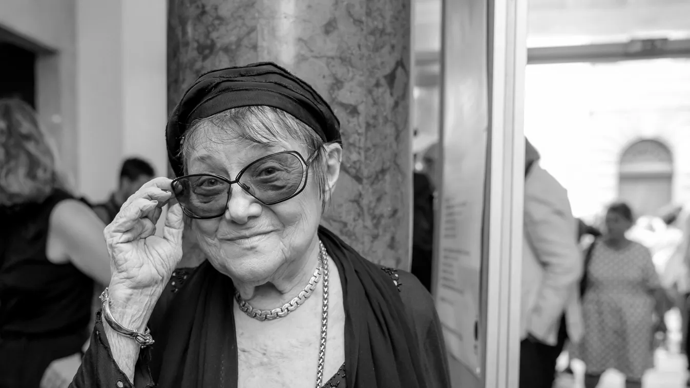 Szívszorító: Így búcsúzik Németh Kristóf a Szomszédok sztárjától