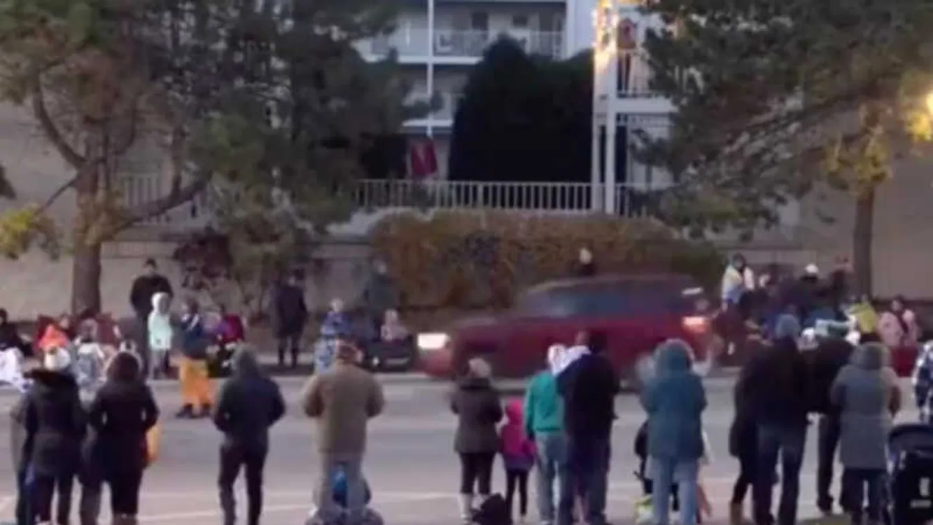 Terepjáró hajtott a karácsonyi tömegbe: többen meghaltak, sok gyerek kórházba került - videó